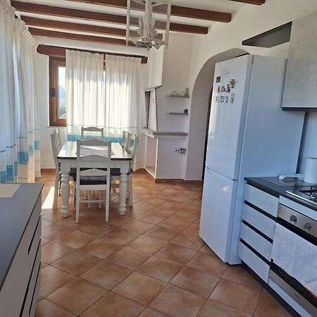 Appartement Attico Anais à Loiri Porto San Paolo Extérieur photo